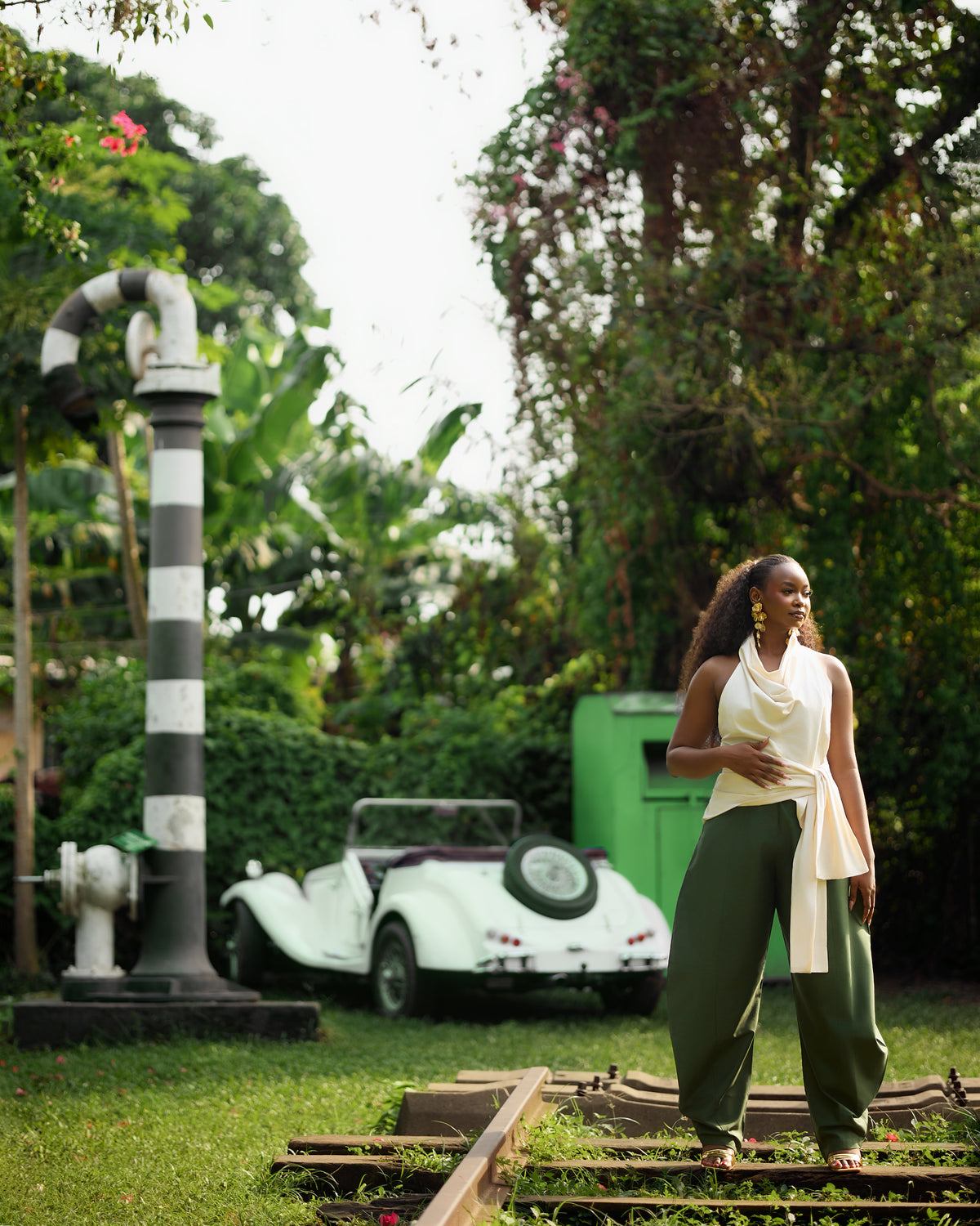 The Elewa 2 piece